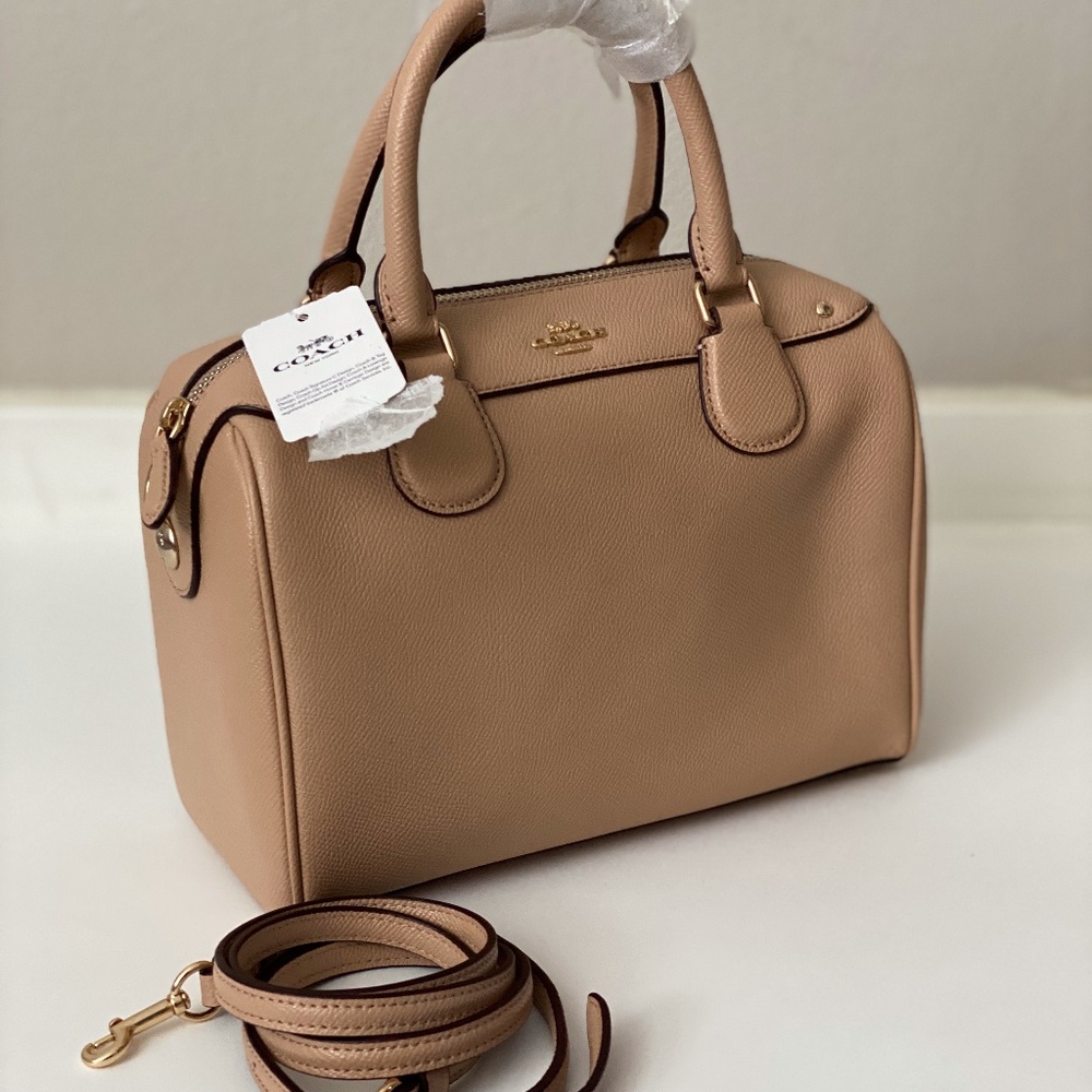 COACH Signature Messico Sierra Sachel in Nude Pink